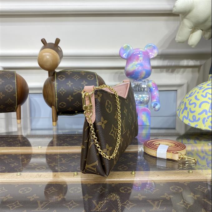 2025224M41638144346552