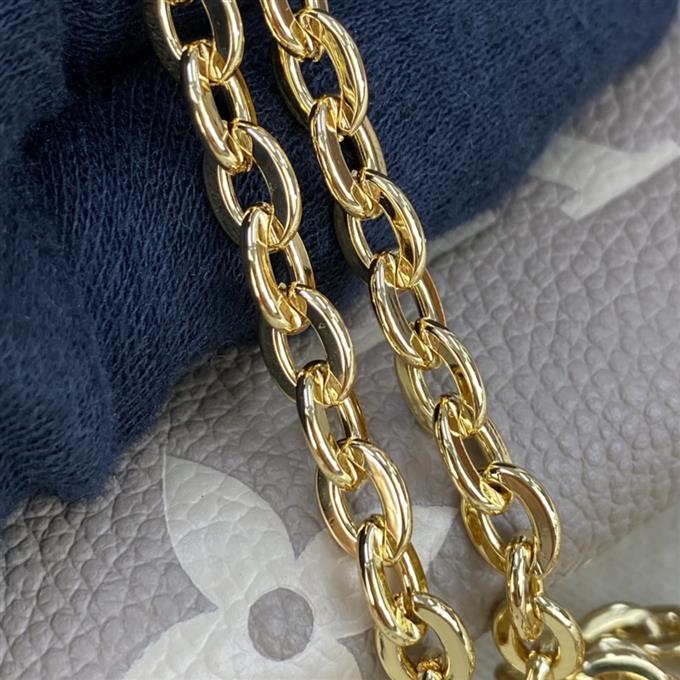 2025224M69777221812163