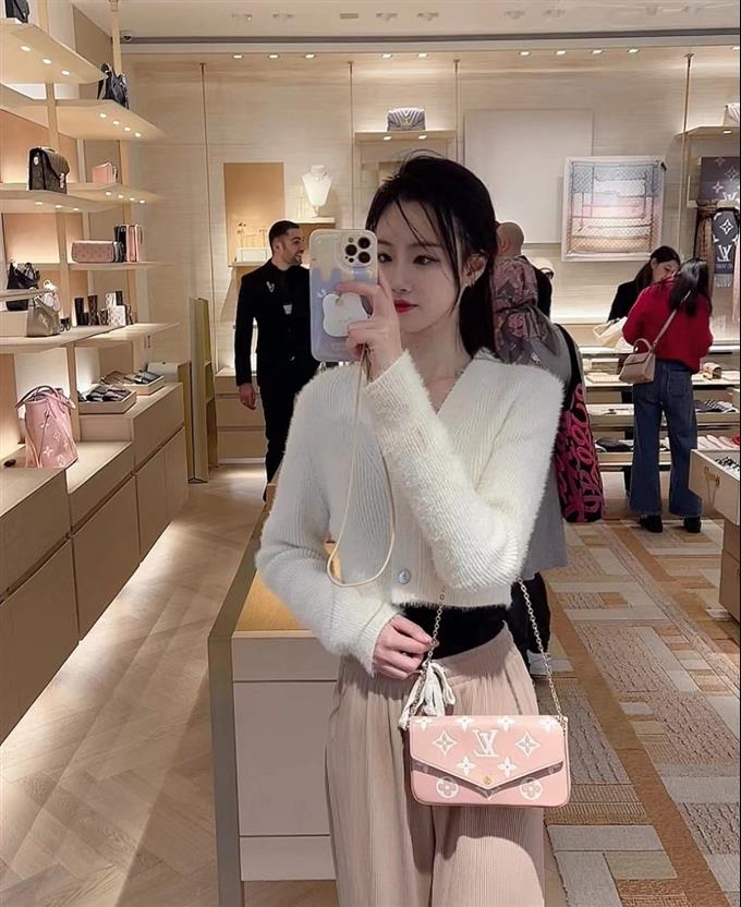 2025224M8175921214310