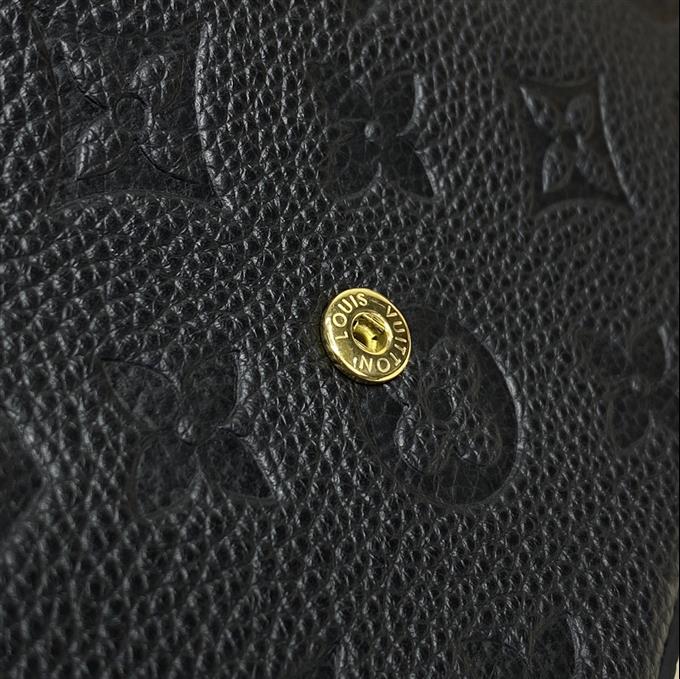 2025224M82777221813253