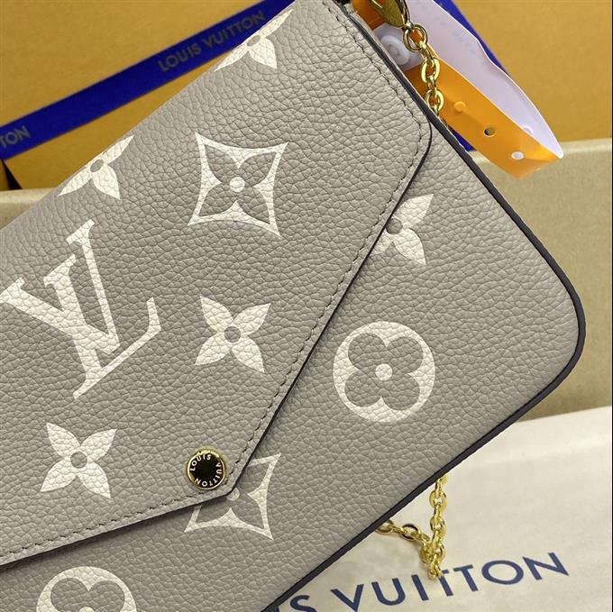 2025224M8277722181396