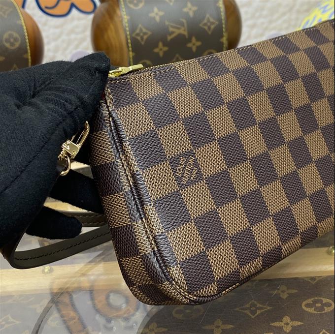 2025224N41207144343240