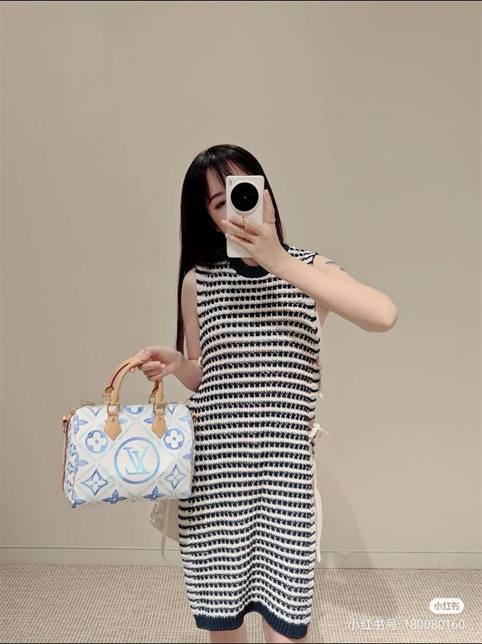 2025224M112641084154