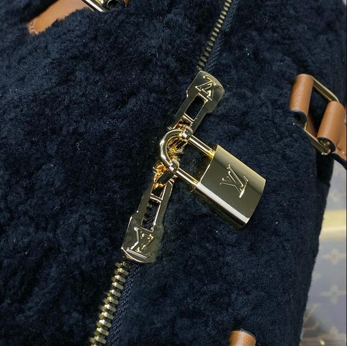 2025224M117971082920