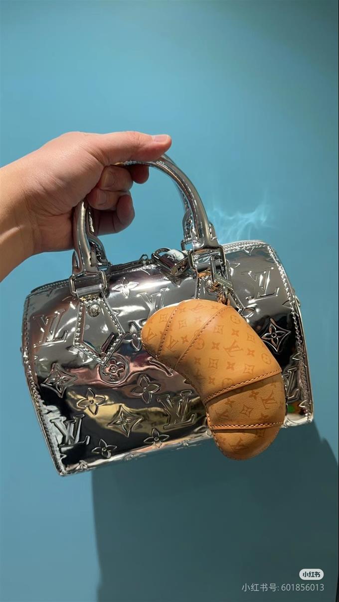 2025224M11987151844827