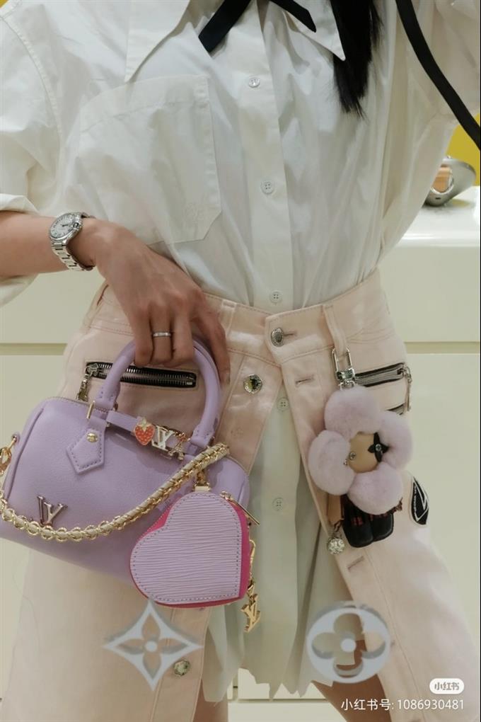 2025224M2459810844400