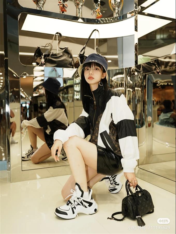 2025224M2460610841467