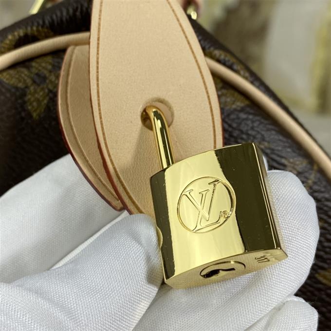 2025224M4110810831798