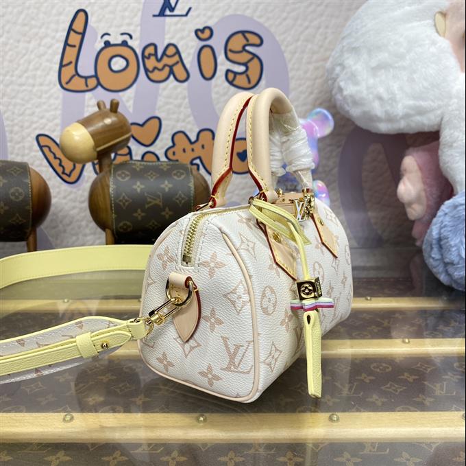 2025224M4697010832405