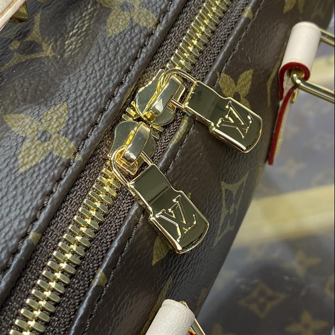 2025224M4697010832592