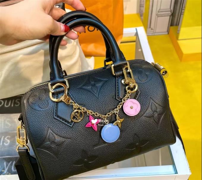 2025224M5895310833425