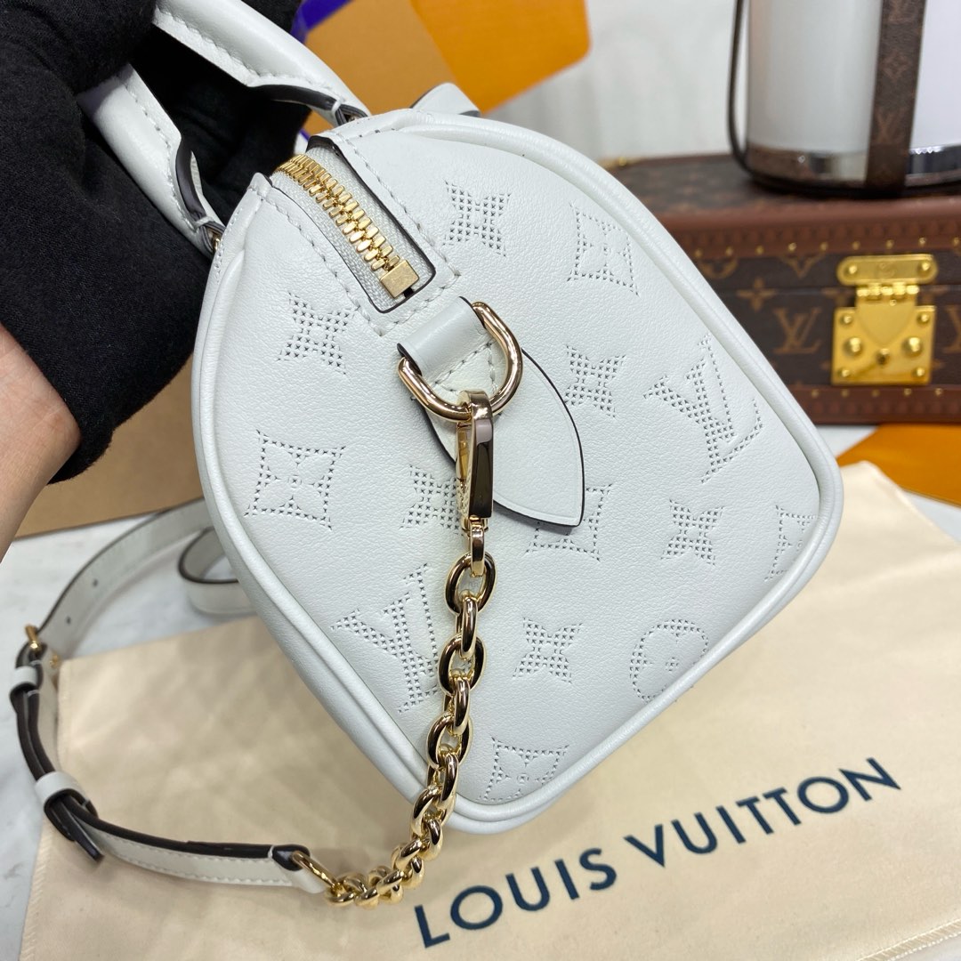 2025224M11276224312840