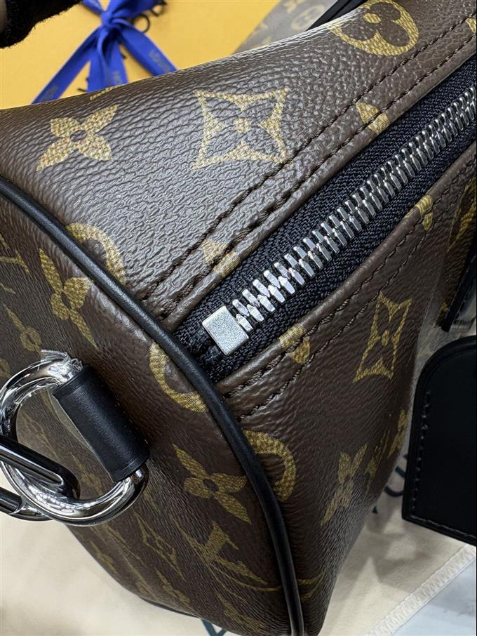 2025224M1224312104155