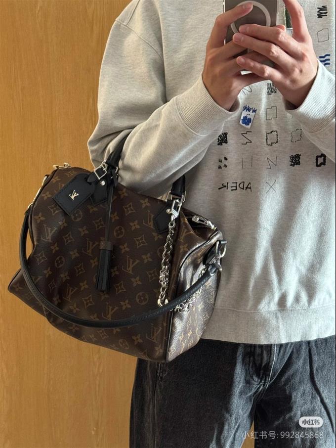 2025224M1224312106259