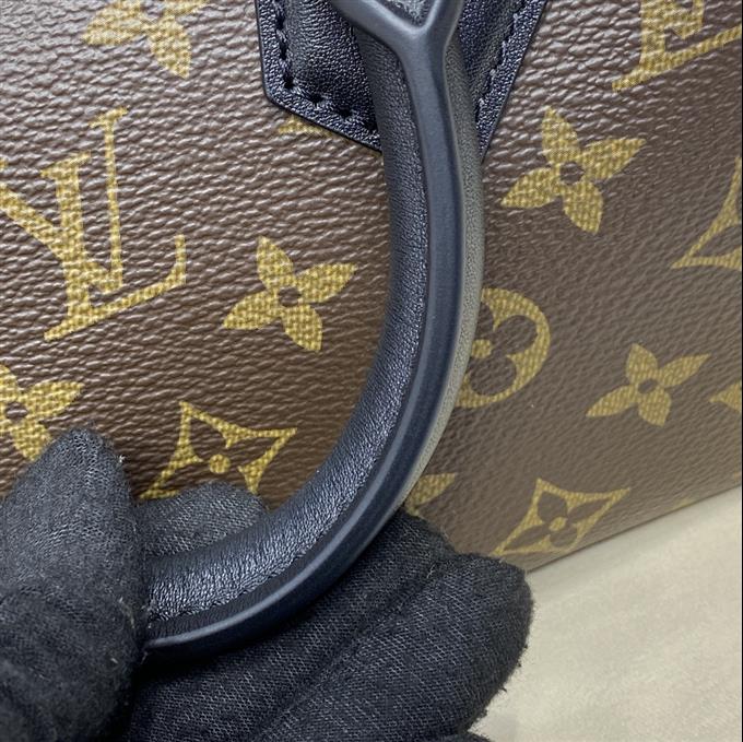 2025224M1314612104295