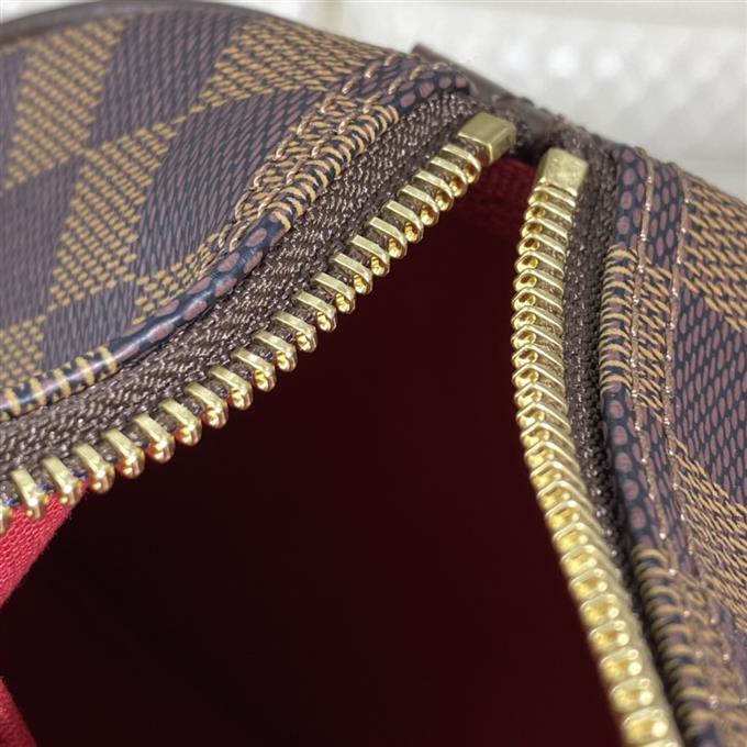 2025224N4136310834130