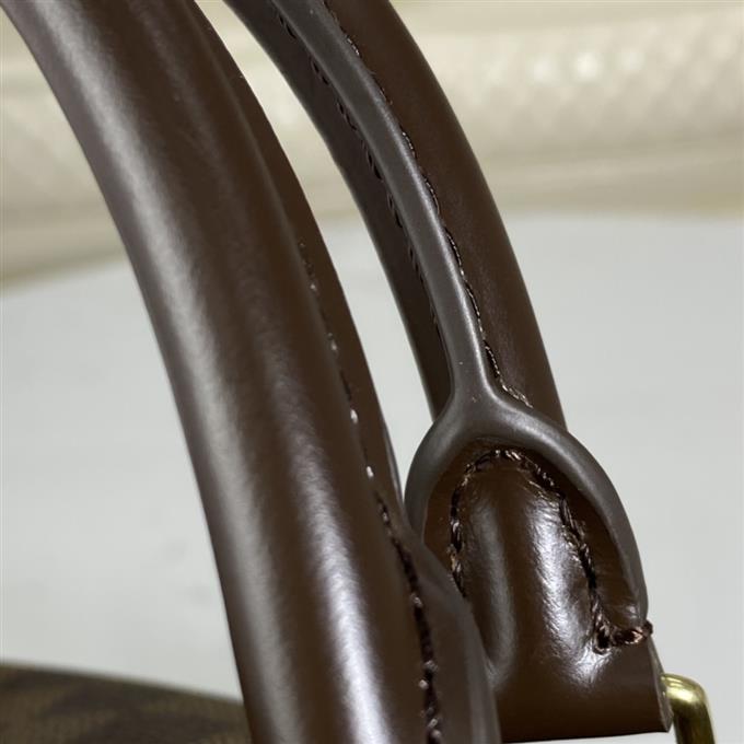 2025224N4136410834175