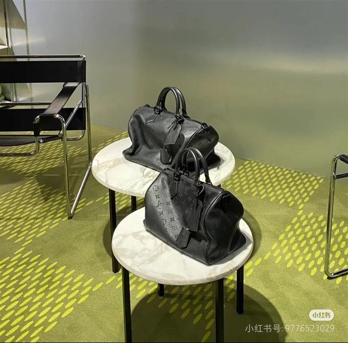 2025224M2110810102120