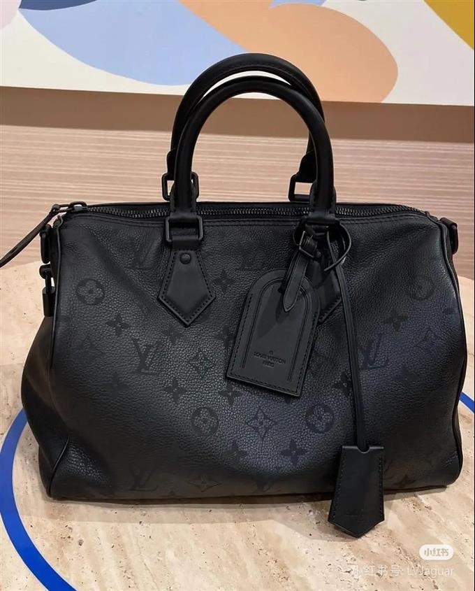 2025224M2110810959513