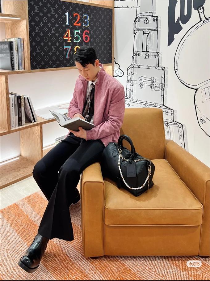 2025224M2110810959543