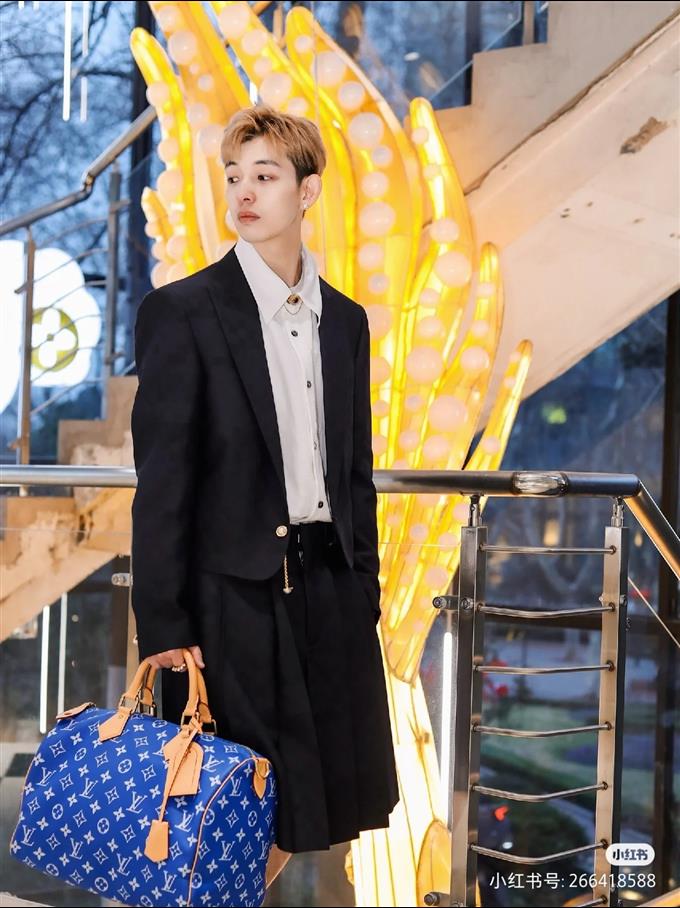 2025224M2441810105228