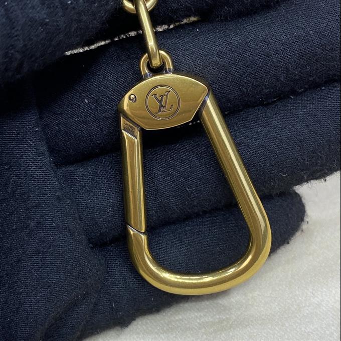 2025224M2441910951857