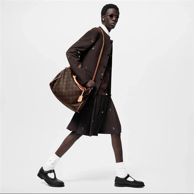 2025224M2442210101165