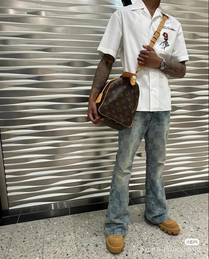 2025224M2442210101228