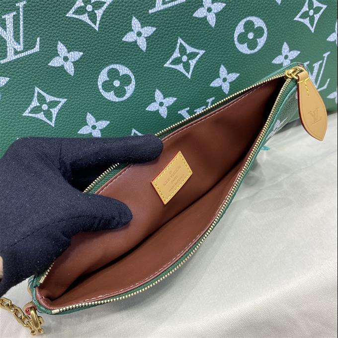 2025224M4696110958284