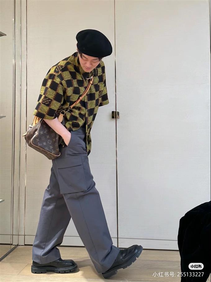 2025224M4696210105587