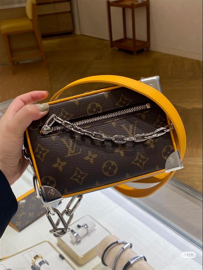 2025224M12767203134153