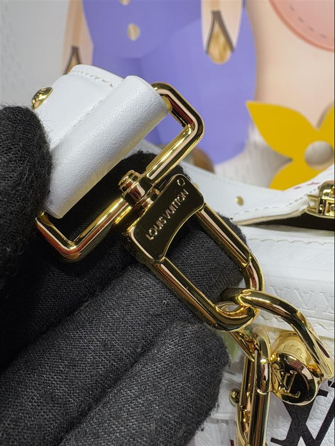 2025224M14046143836311