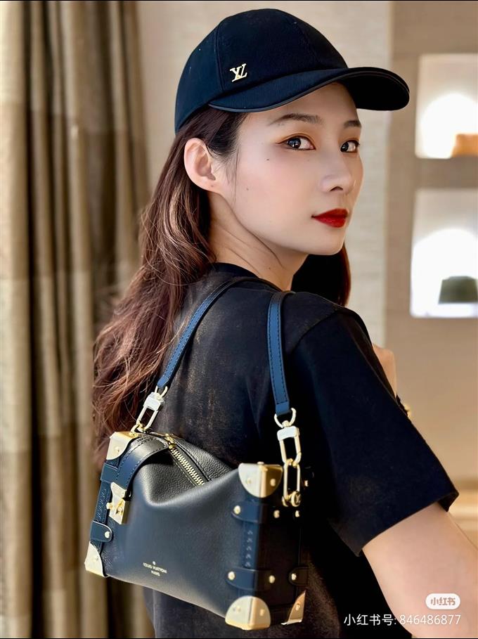 2025224M23817143841818