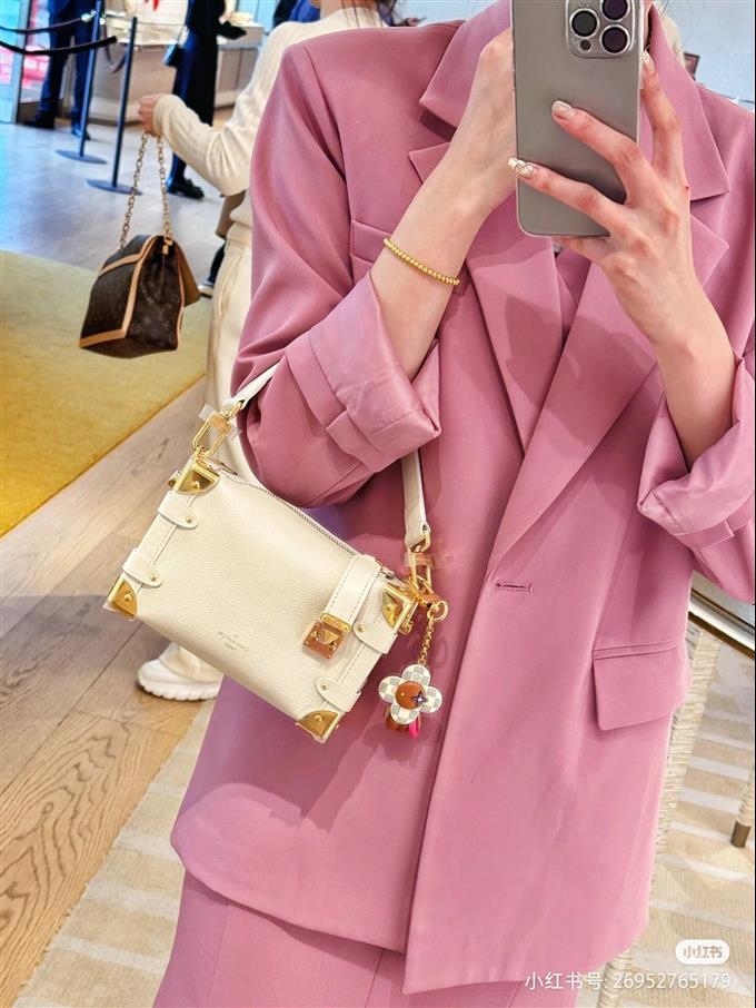 2025224M23915143841630