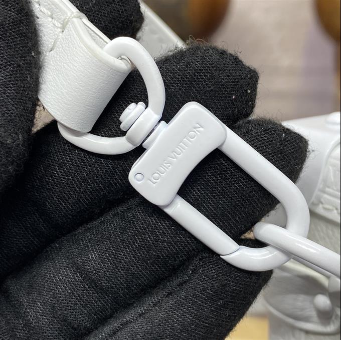 2025224M24304143836485