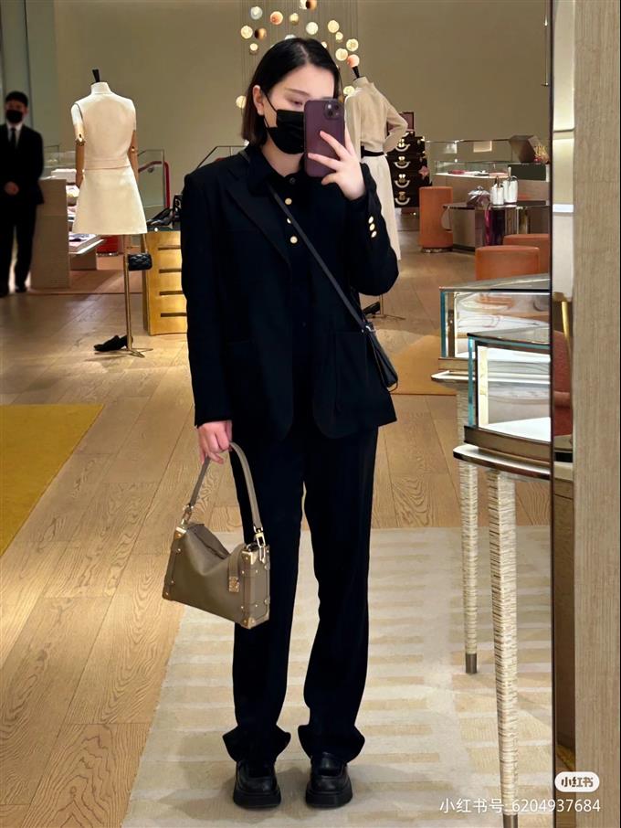 2025224M25072143842325