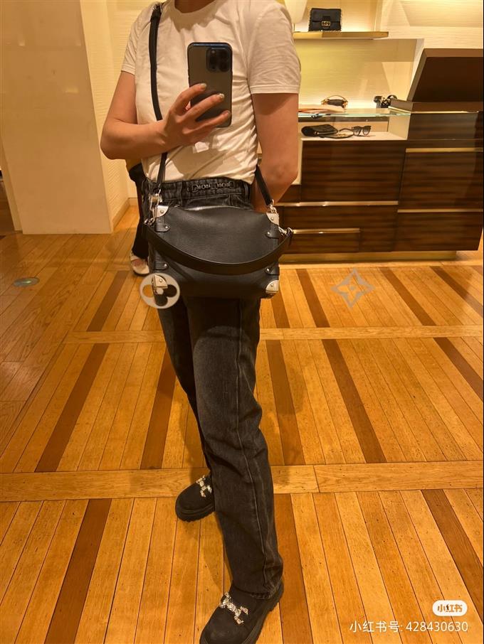 2025224M25160143842798