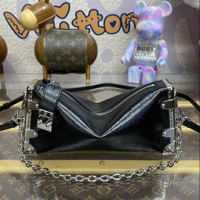 2025224M25445143838382