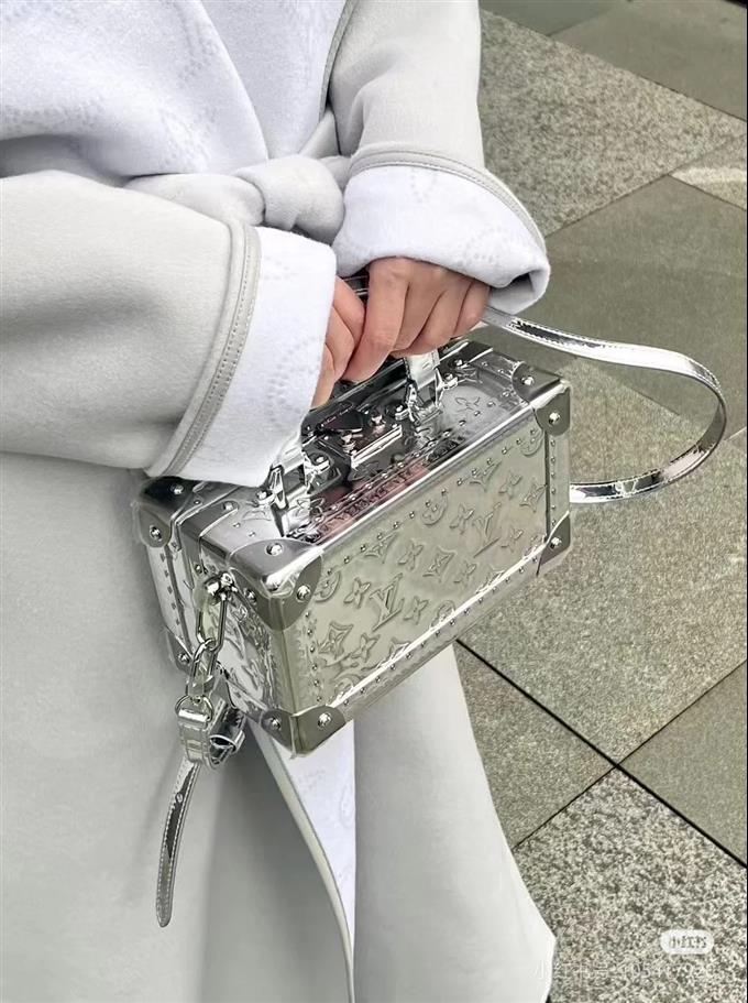 2025224M45673151844922