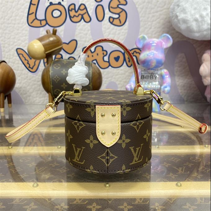 2025224M46933203132928