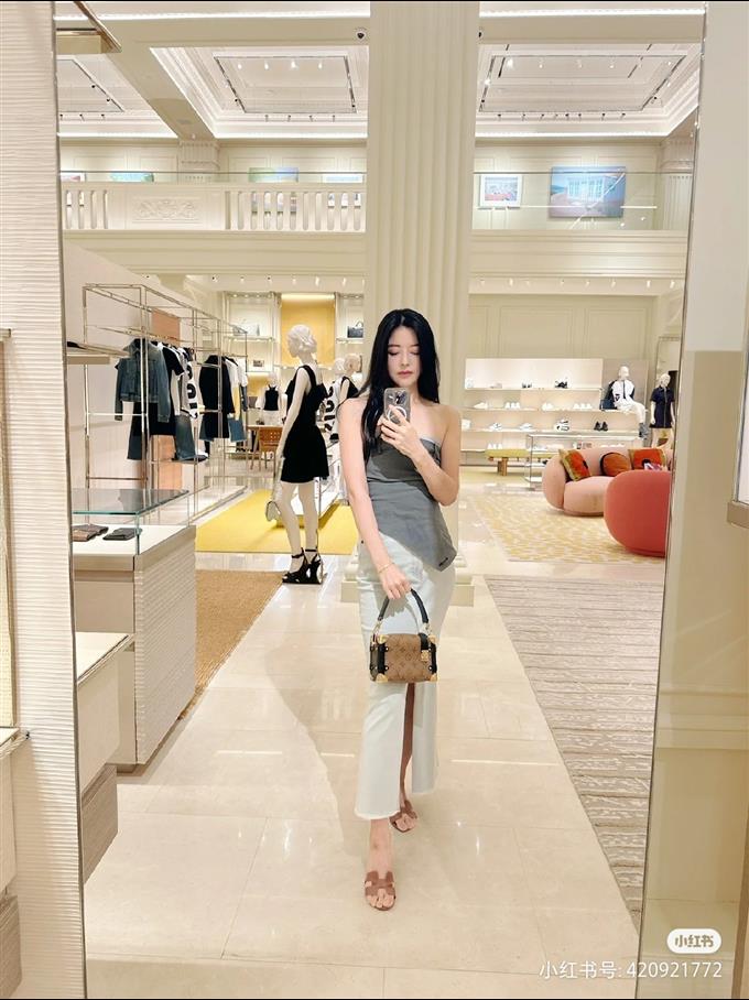 2025224M47139143843268