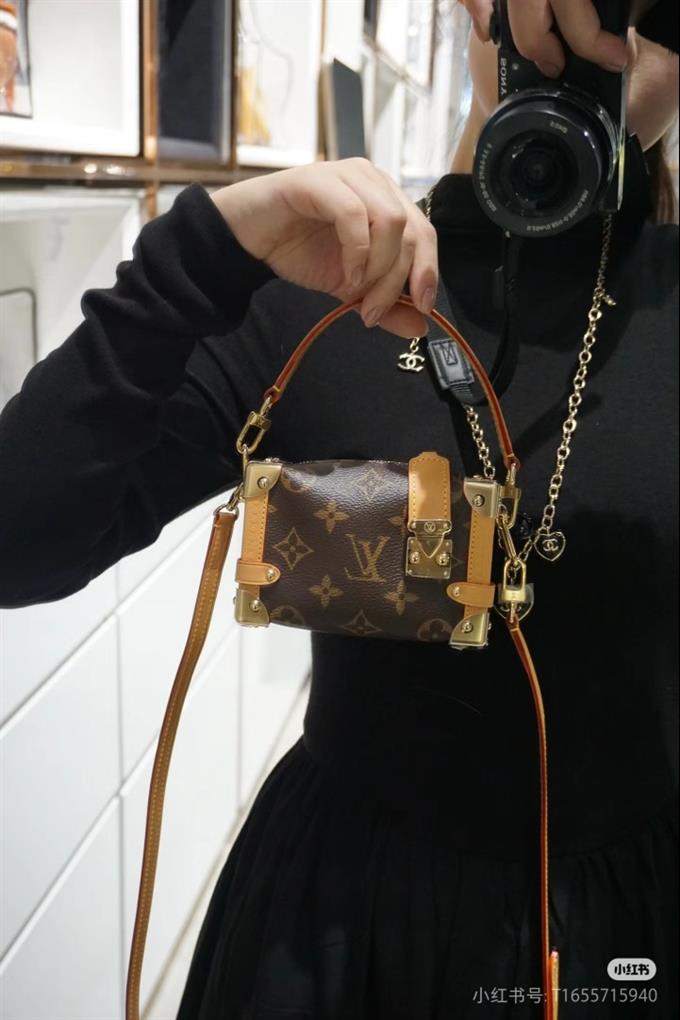 2025224M83018143843550