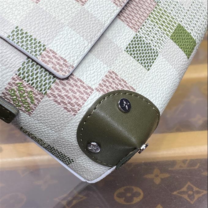 2025224N00108203133131