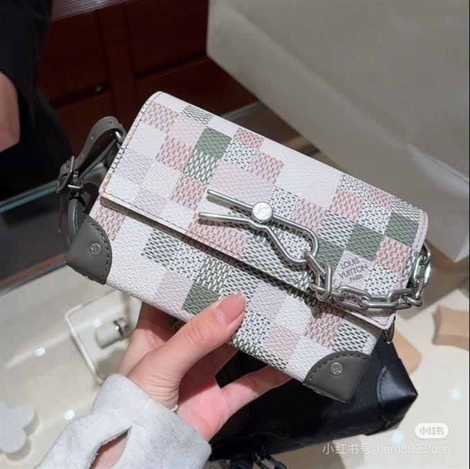 2025224N00108203133677