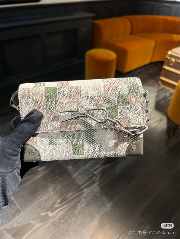 2025224N00108203133693