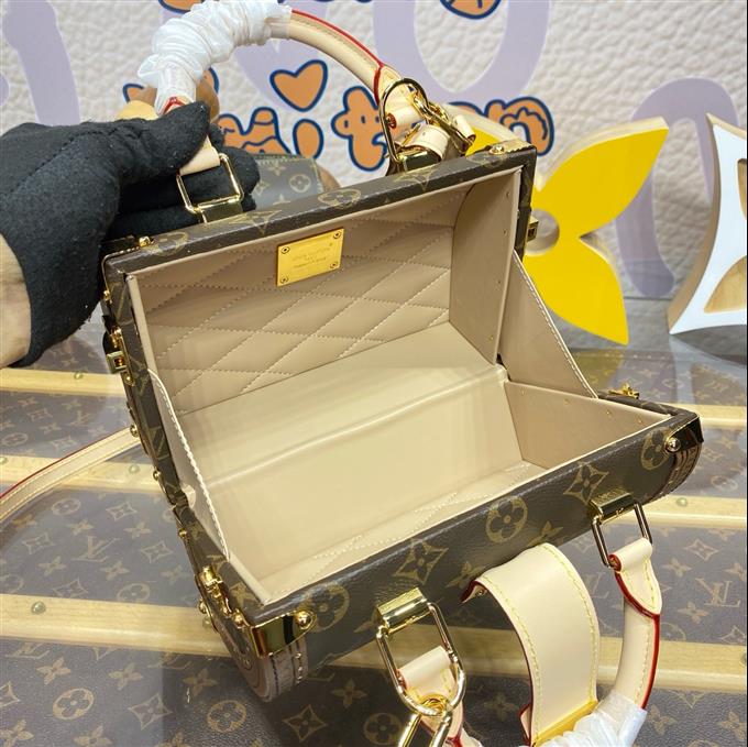 2025224M111541446922