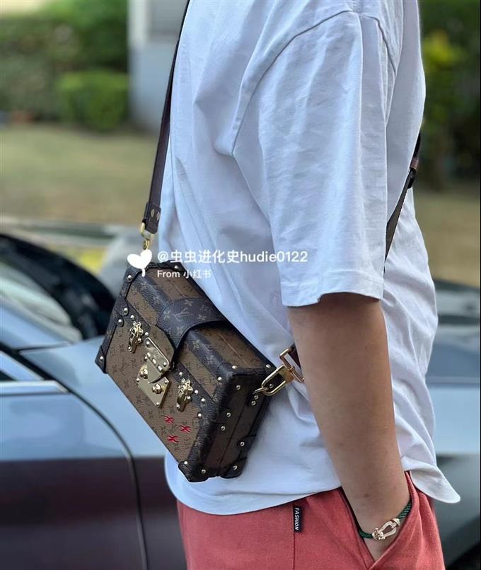 2025224M4415414437390