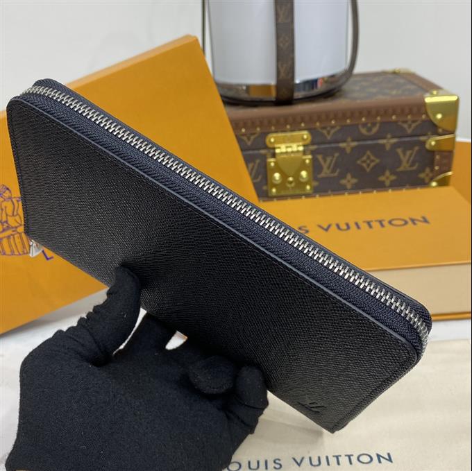 2025224M30056104120727