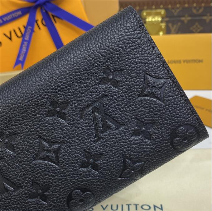 2025224M61182104116319