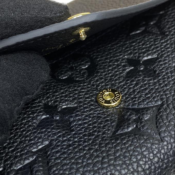 2025224M61182104116414